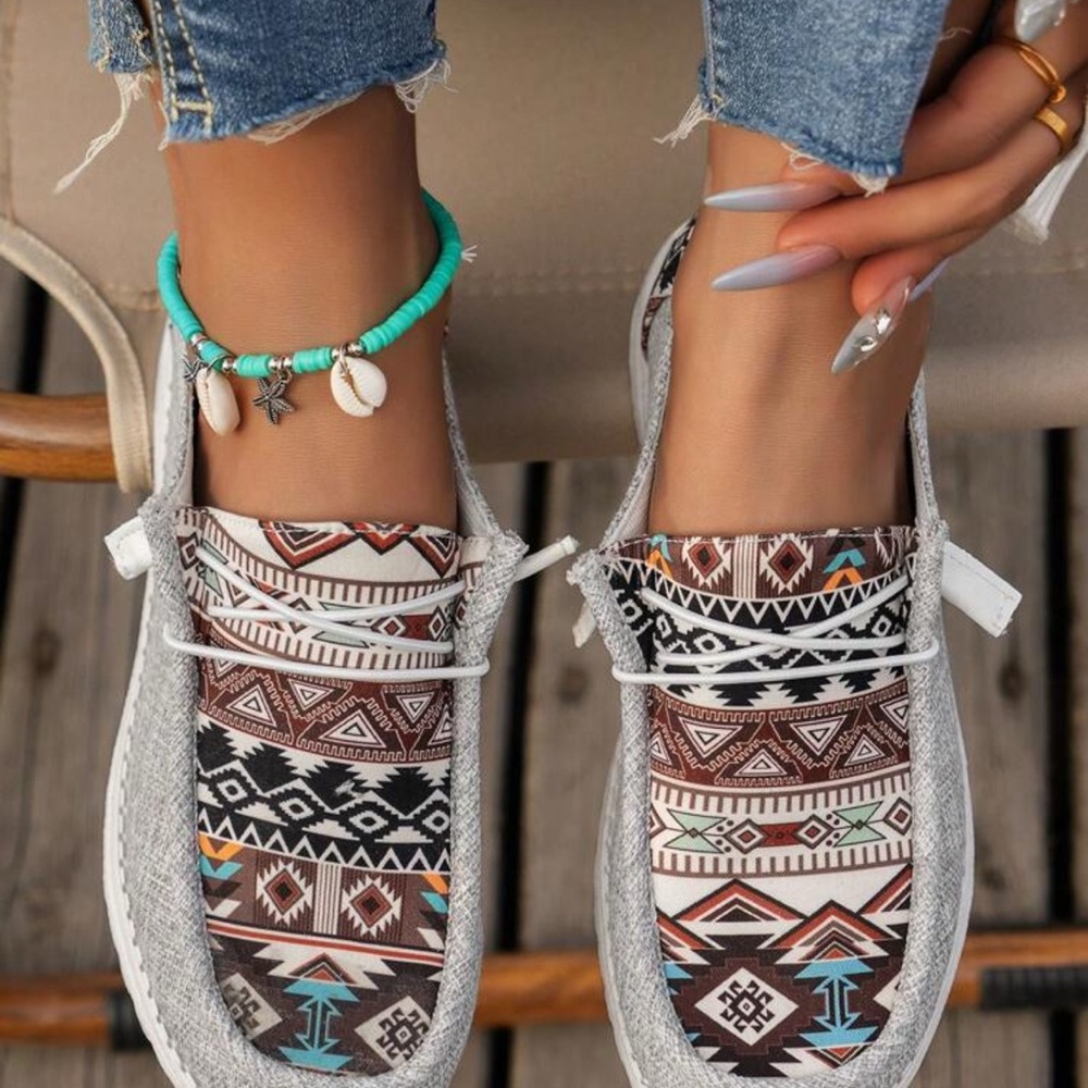 Tribal Patterned Women's Loafers